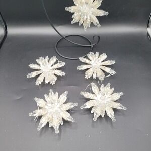 Set Of 5 Vintage Clear Acrylic 3-D Snowflake Sunburst Christmas Ornaments